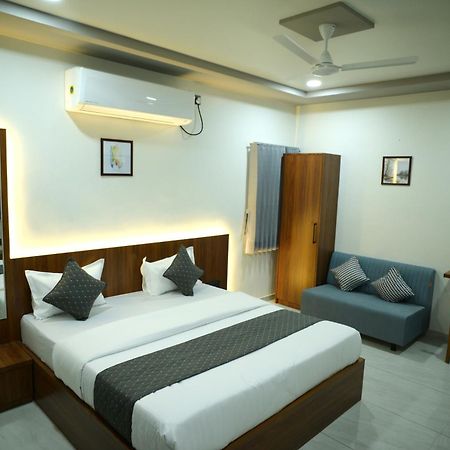 Hotel Aagman Palanpur Extérieur photo