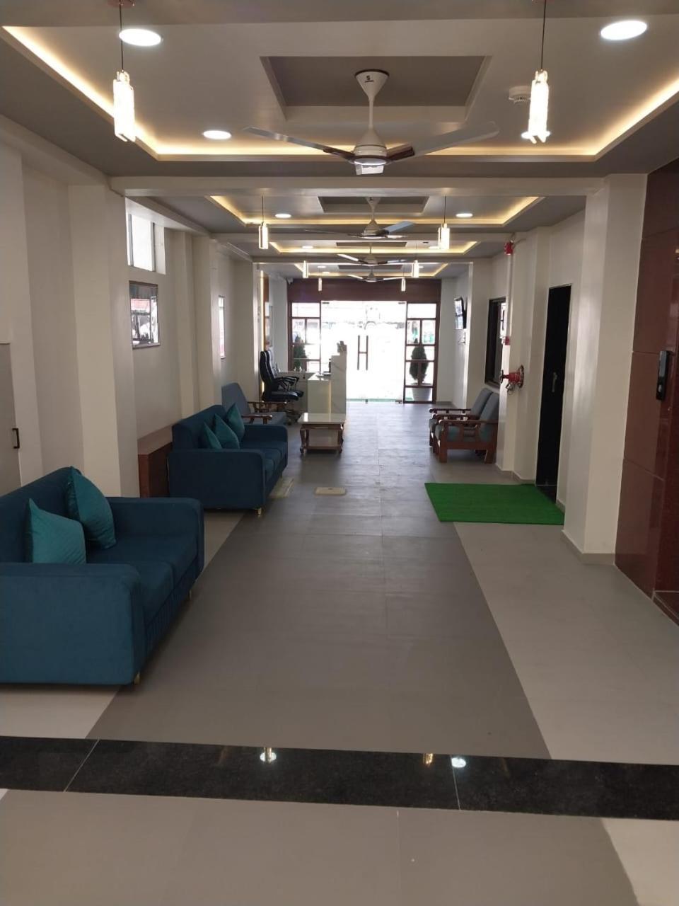 Hotel Aagman Palanpur Extérieur photo